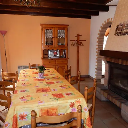 شاليه Large And Cosy Chalet Beautiful Surroundings